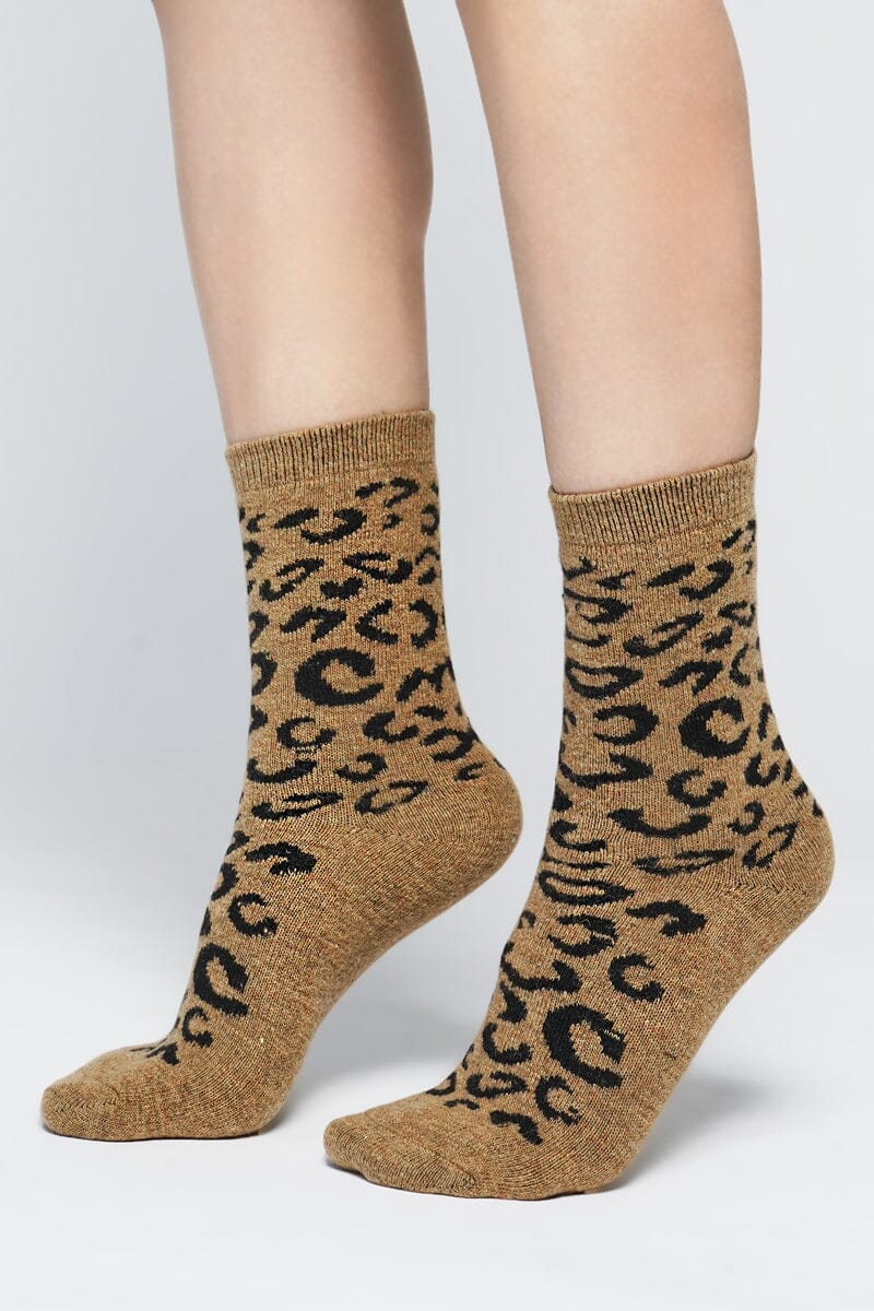 Glamour Cheetah Print Crew Socks Socks NOCTEX SAND