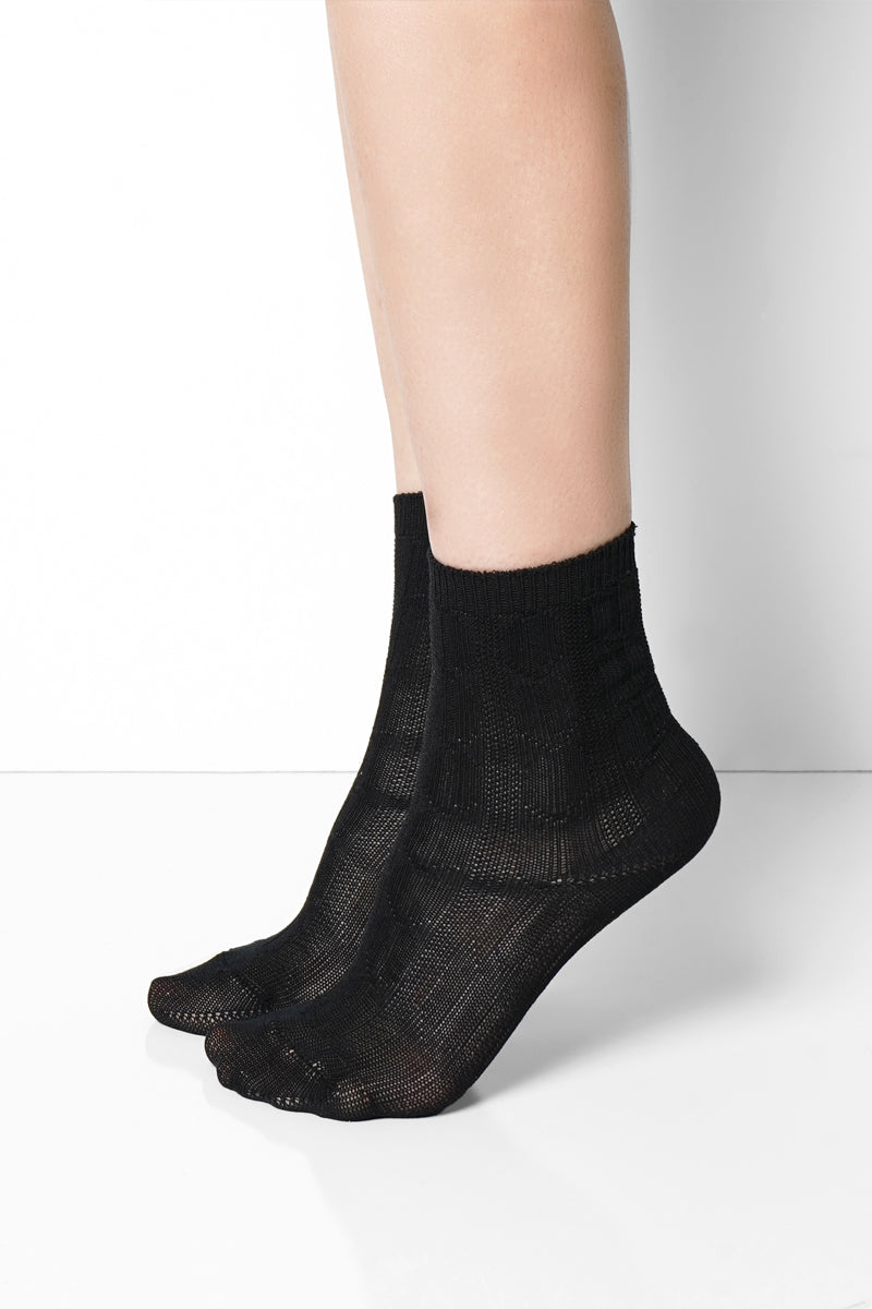 Lamb Gentle Knit Crew Socks