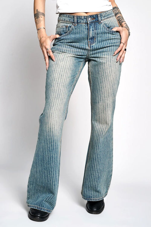 Ripley Bootcut Jean Jeans The Ragged Priest 