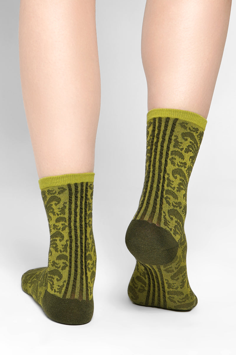 Damask Eve Knit Socks