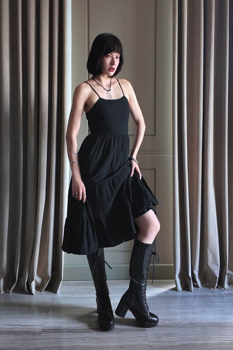 reversible dress Koren The Palm Reversible Dress gives you two looks in one a versatile Alto Reversible Dress | Trending