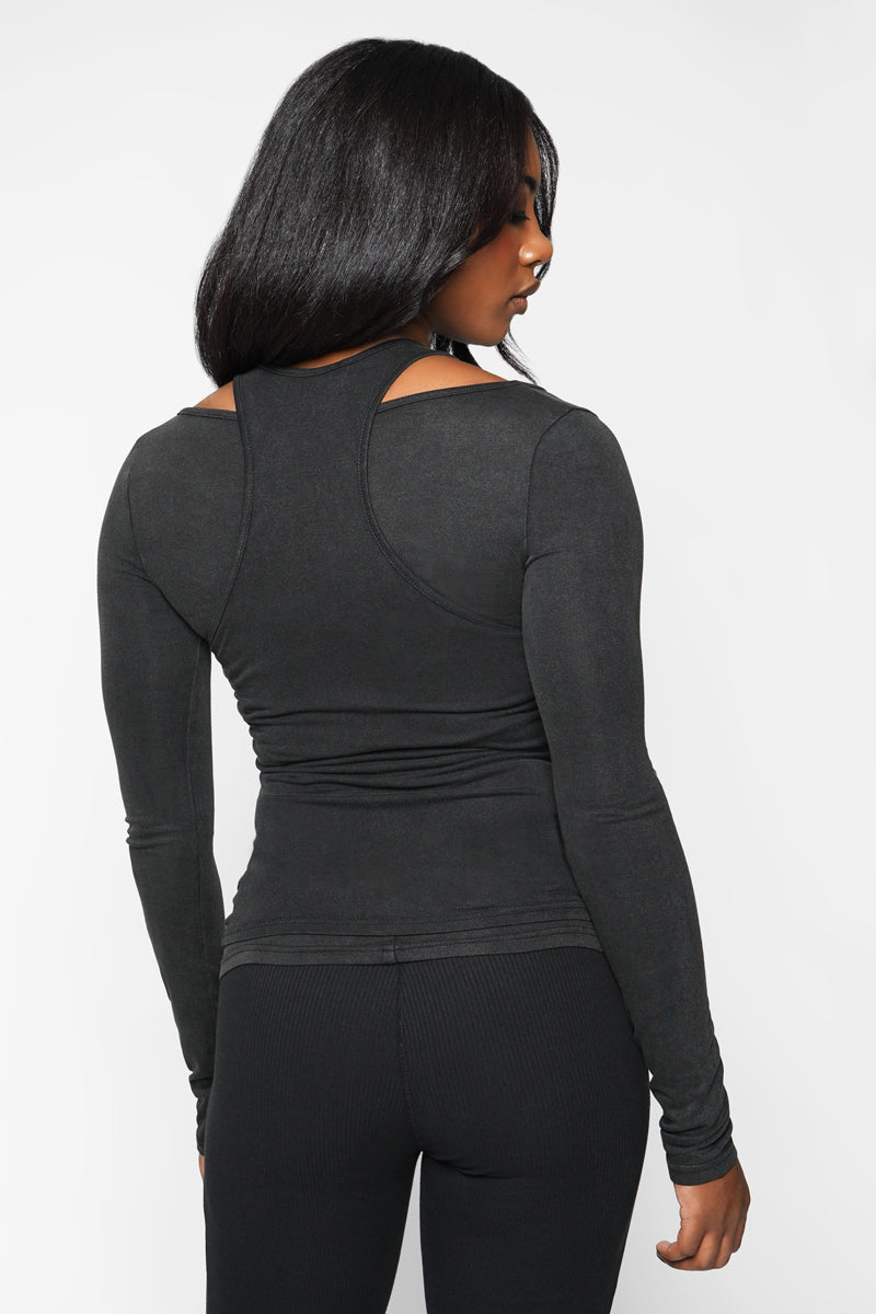 Valiant 2 Piece Top Set