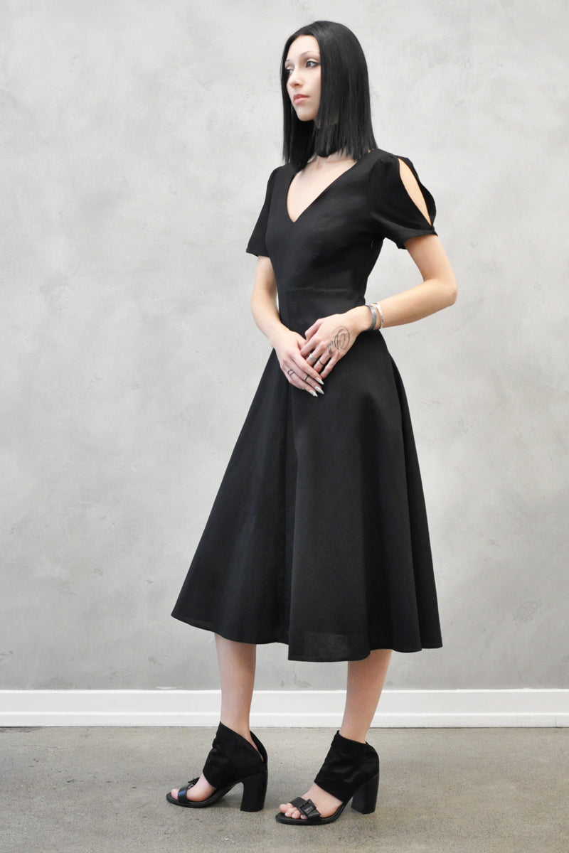 Darya Linen Dress - Pre Order
