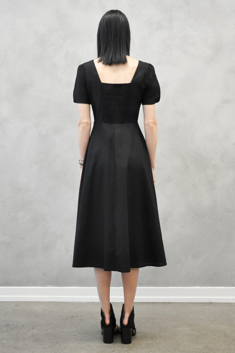 Darya Linen Dress - Pre Order