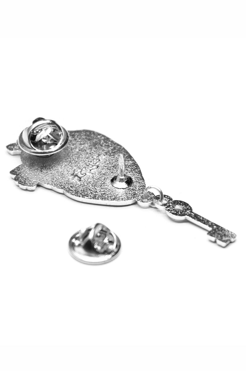 Gothic Anatomical Heart & Key Enamel Pin - in Black & Silver - Noctex - Ectogasm Faire Enamel Pin